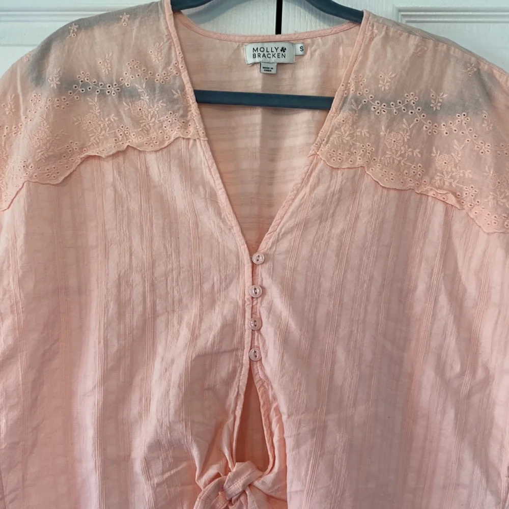 Molly Bracken Blush Pink Tie Front Cropped Top Eyelet Lace Boho Romantic Small - Picture 4 of 11